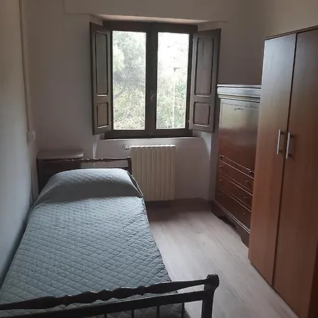 Apartment Casa Del Poggio, Casa Laura